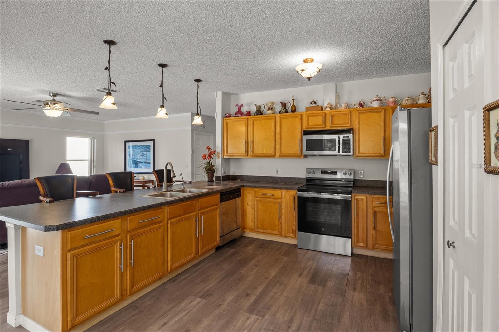 WILLOW BEND AT CRESCENT LAKES - Residential