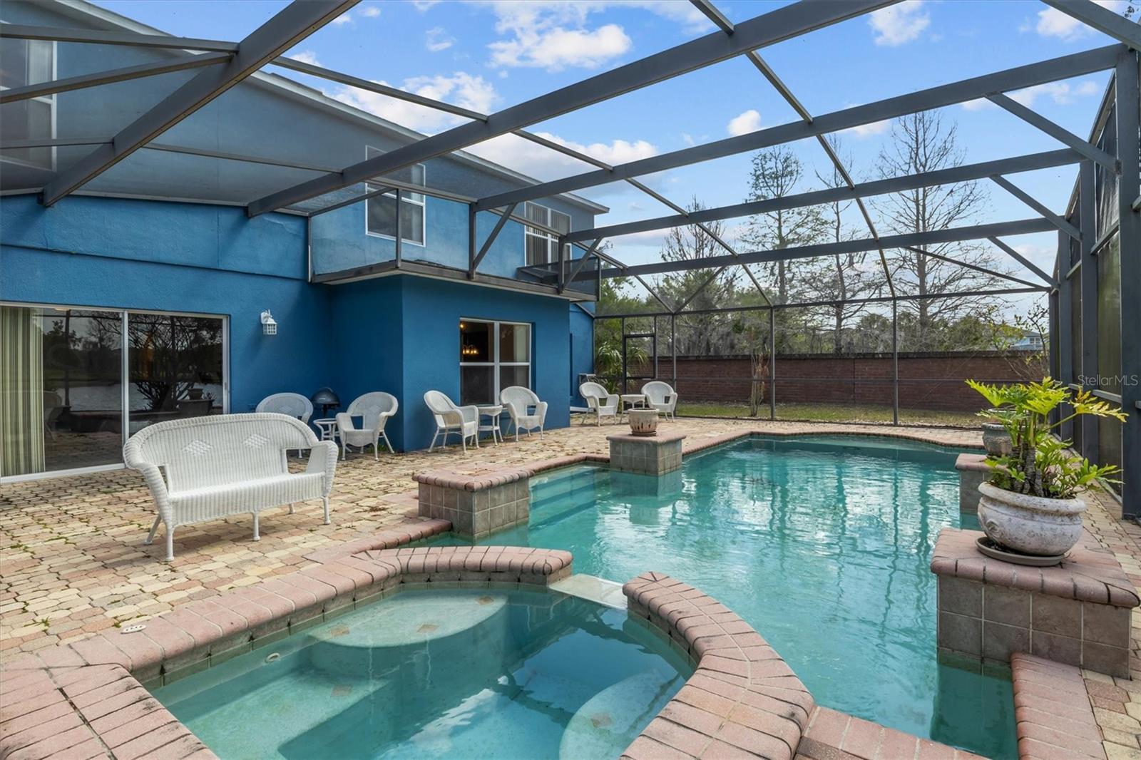 WILLOW BEND AT CRESCENT LAKES - Residential