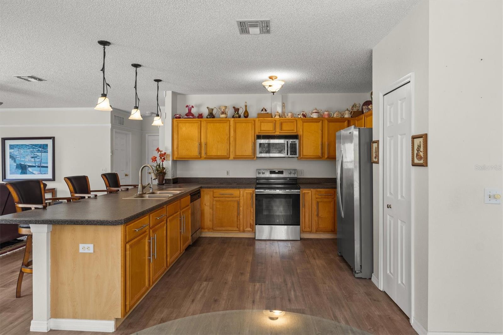 WILLOW BEND AT CRESCENT LAKES - Residential