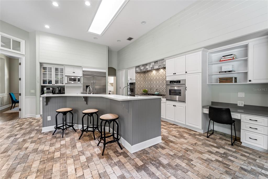 DAVIS ISLANDS PB10 PG52 TO 57 - Residential