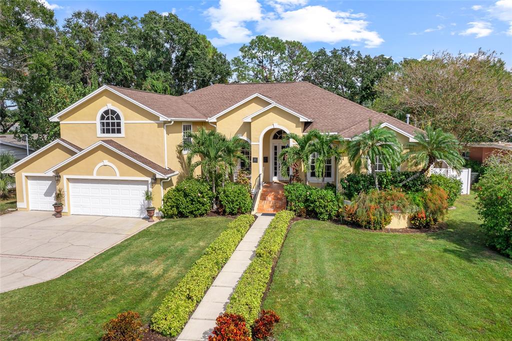 DAVIS ISLANDS PB10 PG52 TO 57 - Residential