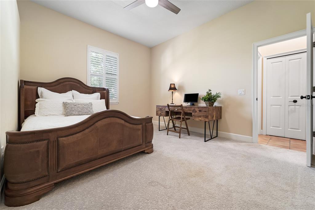 DAVIS ISLANDS PB10 PG52 TO 57 - Residential