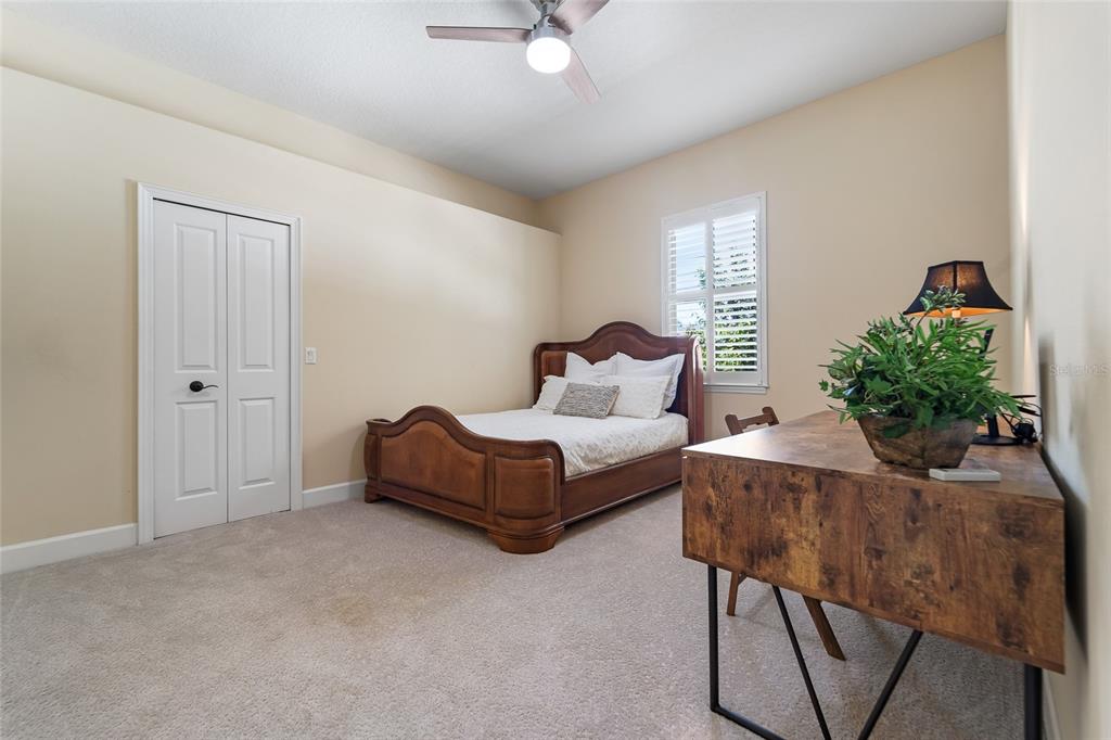 DAVIS ISLANDS PB10 PG52 TO 57 - Residential