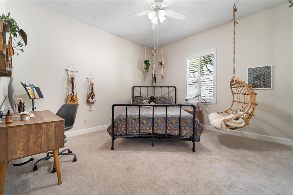 DAVIS ISLANDS PB10 PG52 TO 57 - Residential