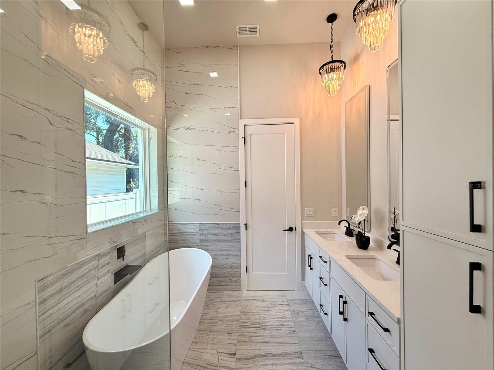 LAKEVIEW CONWAY - Residential