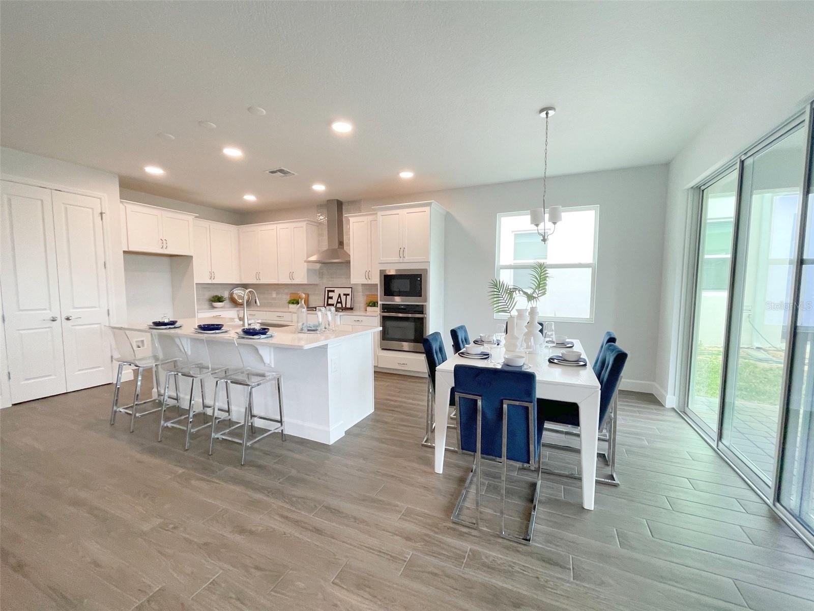 873 POINTE EMERSON BOULEVARD