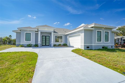 A home in PORT CHARLOTTE