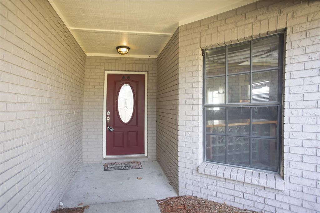 Photo of 8814 Hampden Drive, Tampa, FL 33626 (MLS # TB8322845)