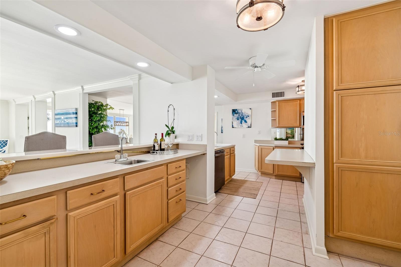 BAYSHORE DIPLOMAT A CONDOMINIUM - Residential