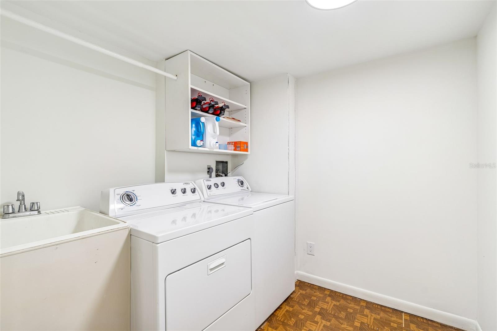 BAYSHORE DIPLOMAT A CONDOMINIUM - Residential