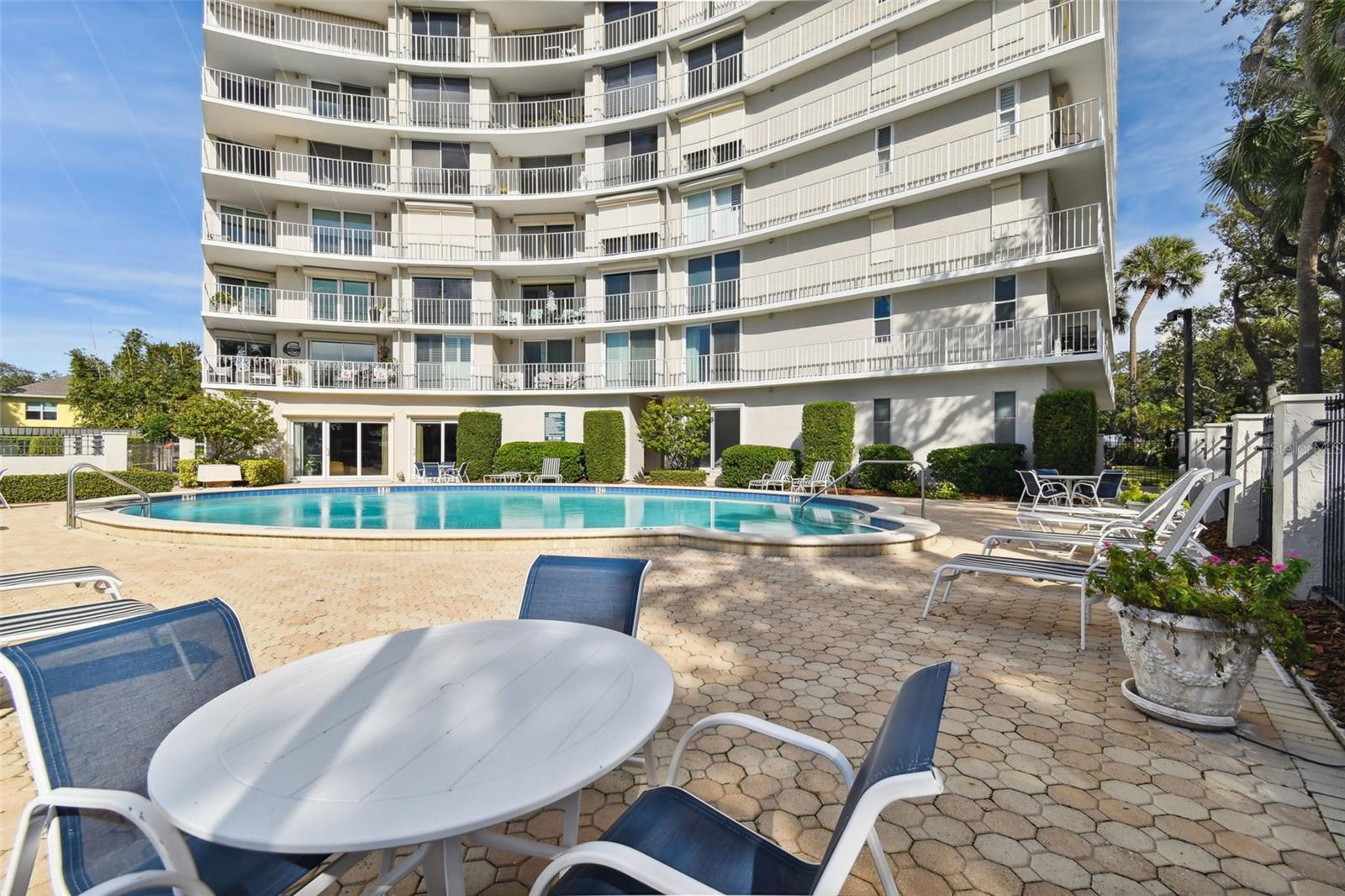 BAYSHORE DIPLOMAT A CONDOMINIUM - Residential