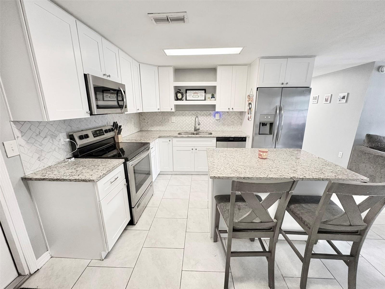 CRESTRIDGE 11TH ADD - Residential