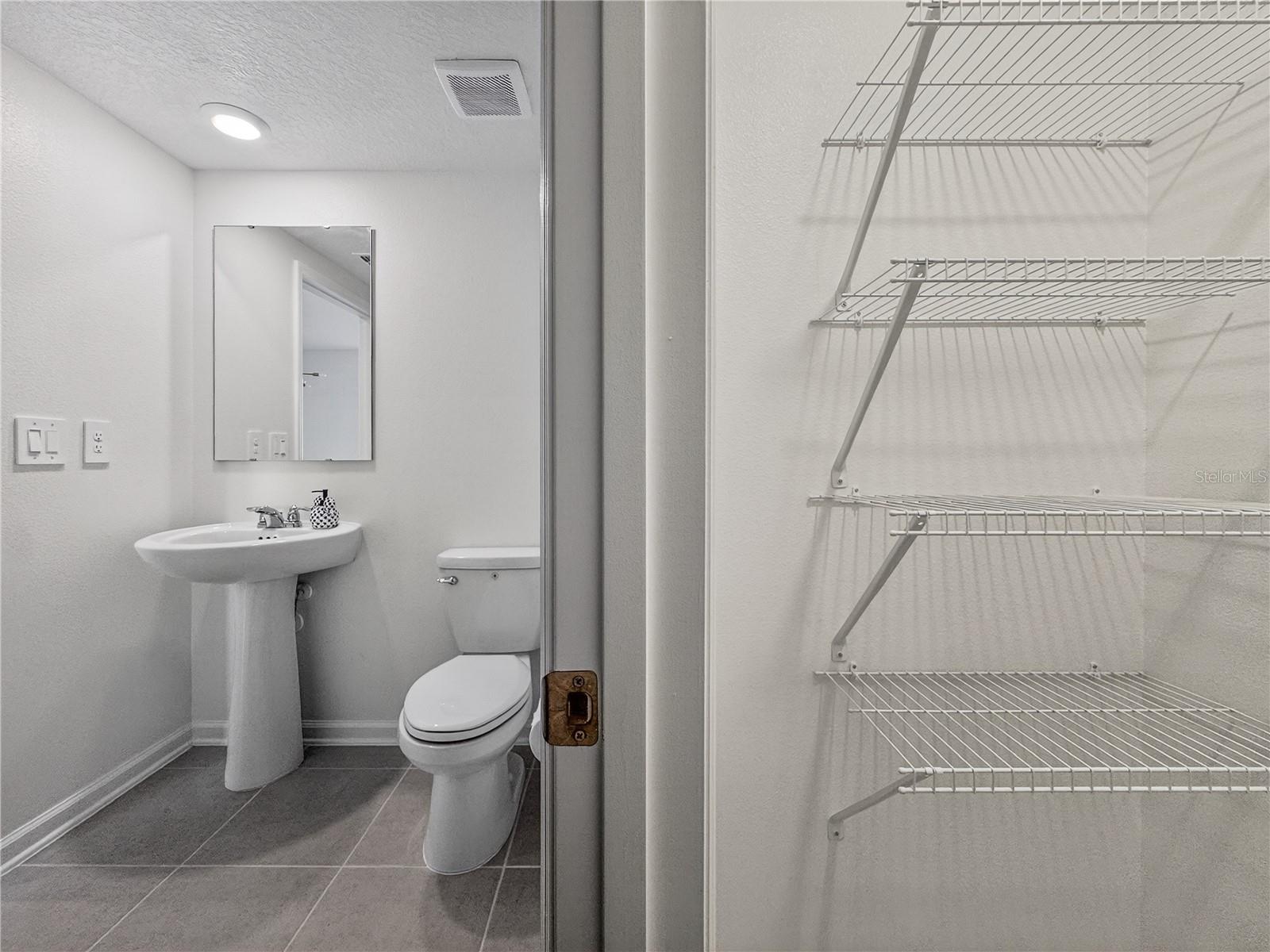 WESTVIEW POD A PH 3 - Residential Lease