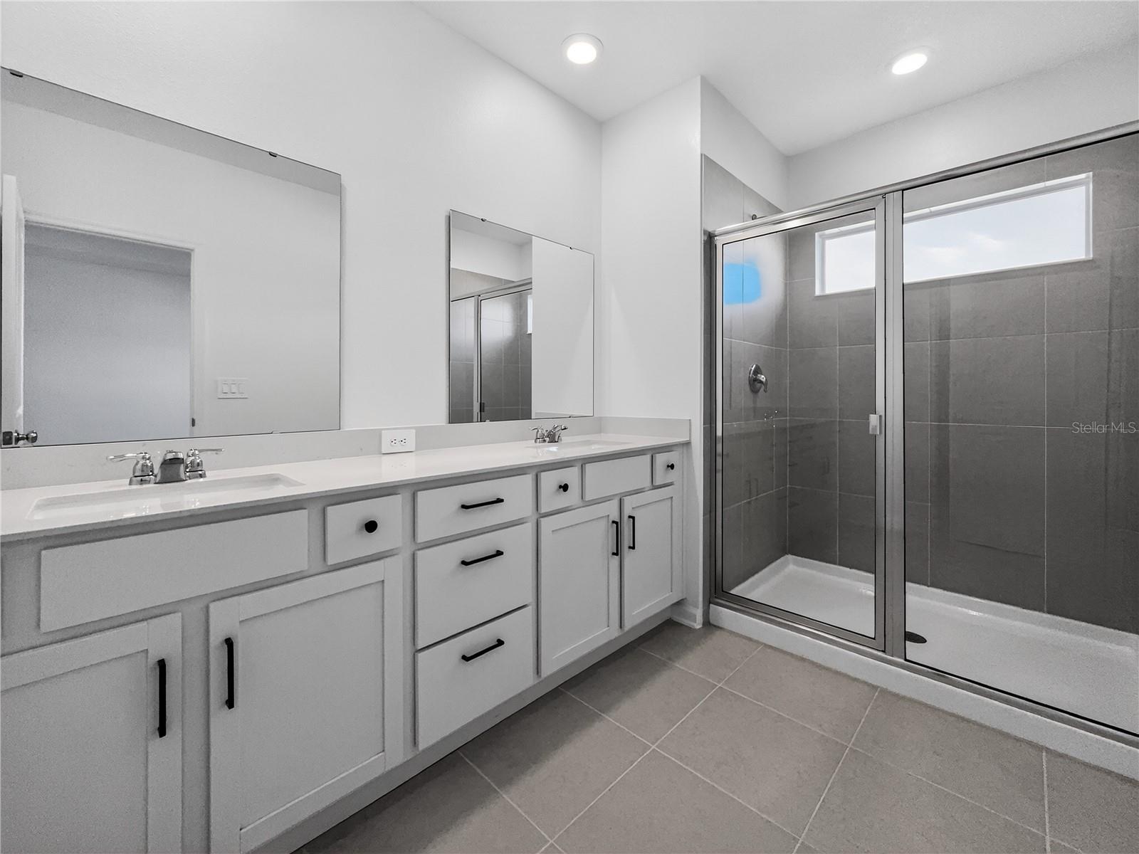 WESTVIEW POD A PH 3 - Residential Lease