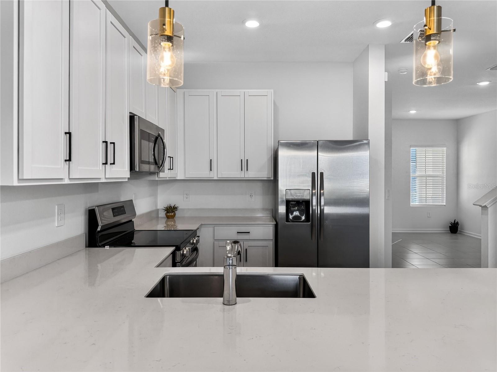 WESTVIEW POD A PH 3 - Residential Lease