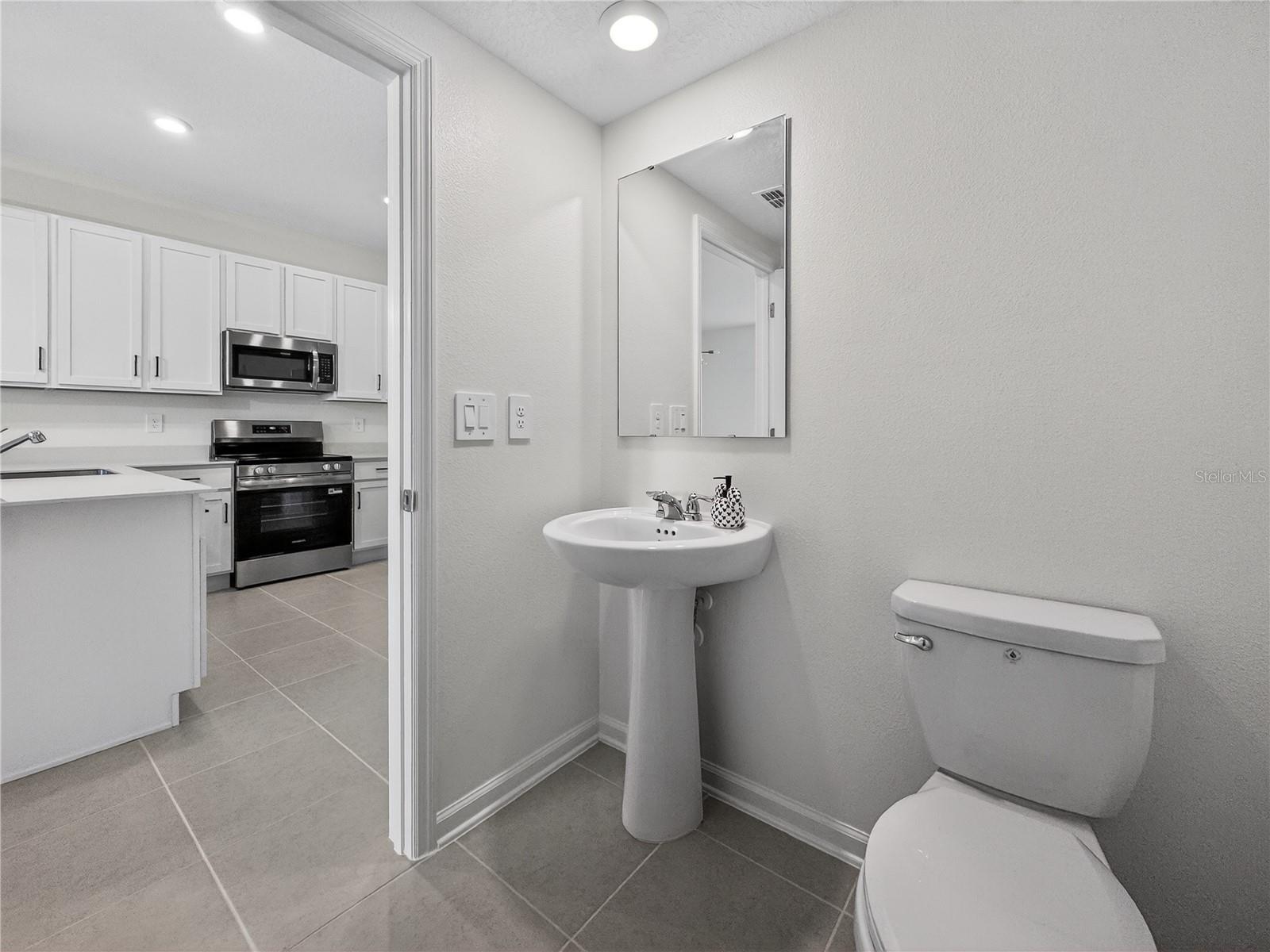 WESTVIEW POD A PH 3 - Residential Lease