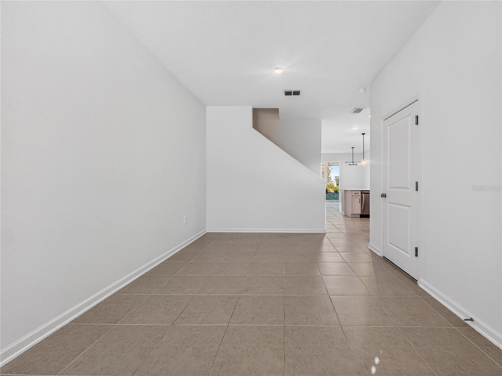 WESTVIEW POD A PH 3 - Residential Lease