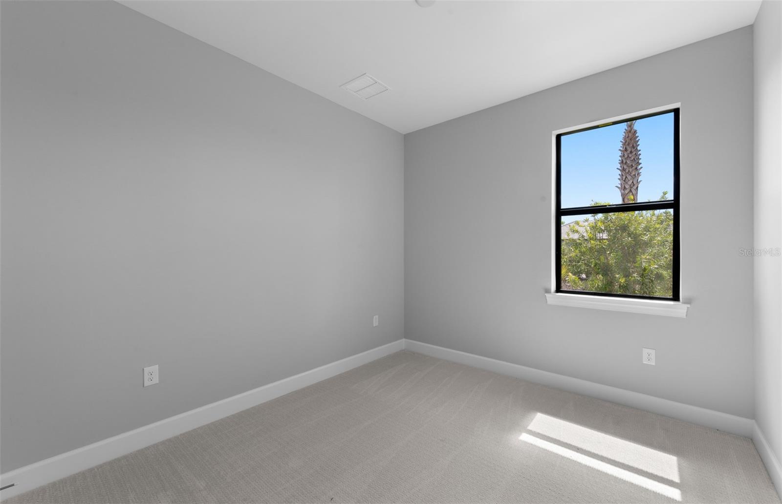 1758 BLUE STAR COURT
