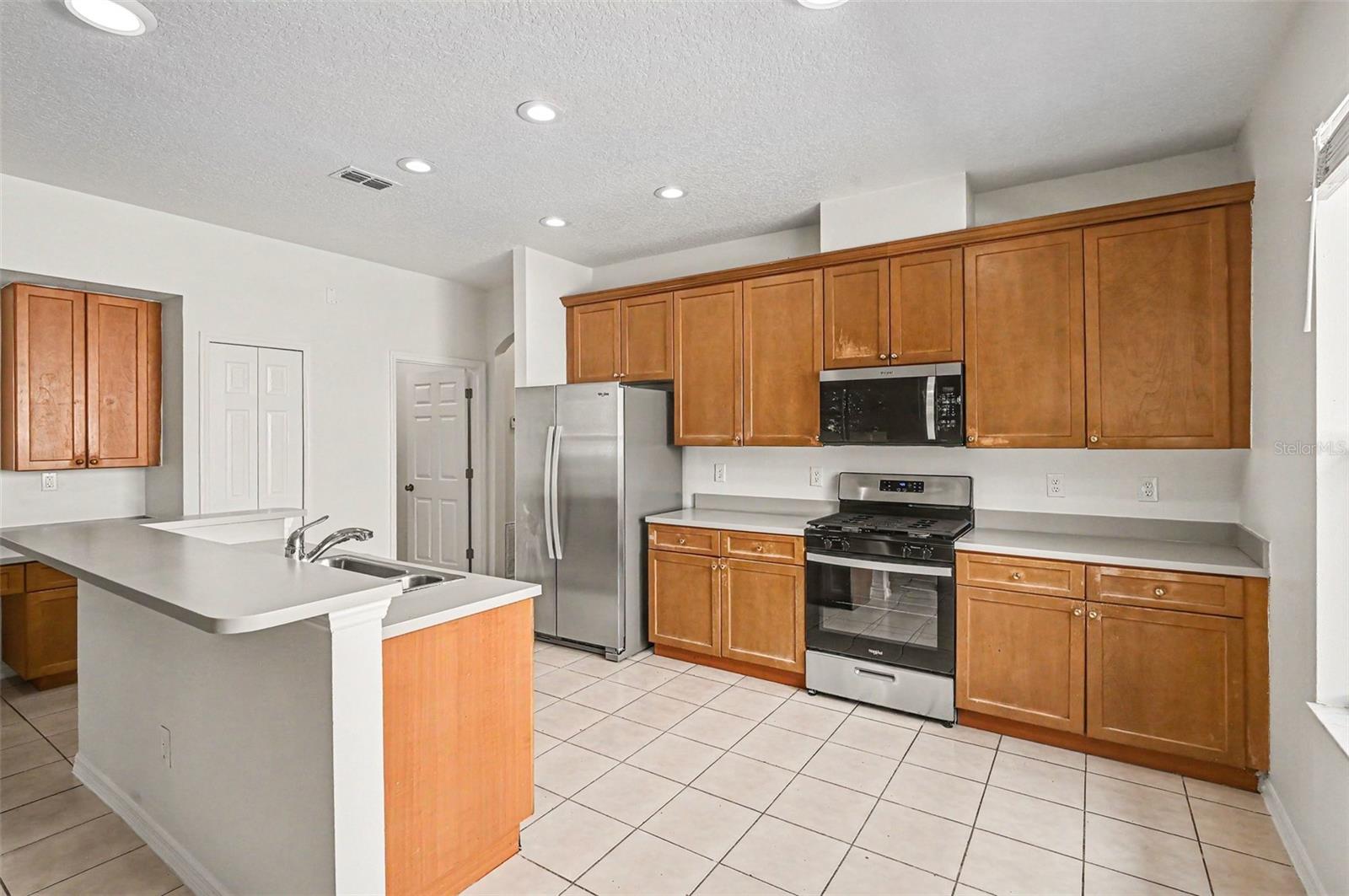 Casas a venda 4 - Jen Dantas 13450 SUNKISS LOOP