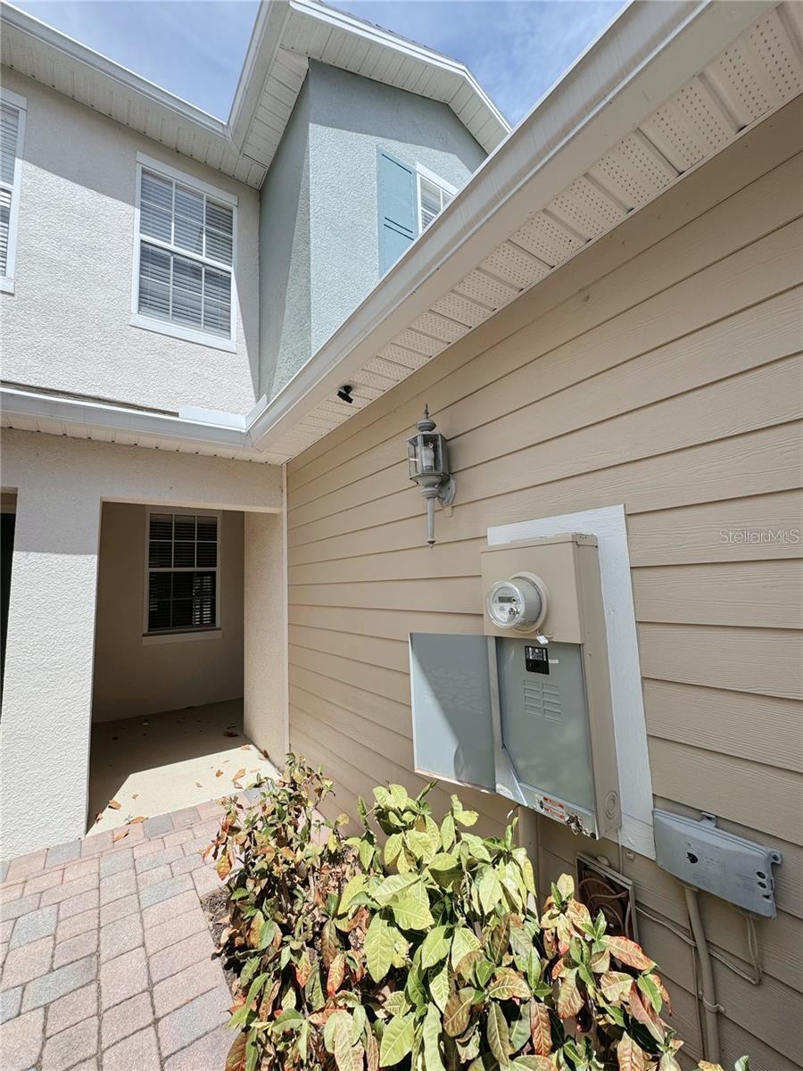 STONEYBROOK WEST I - Residential Lease