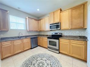 STONEYBROOK WEST I - Residential Lease