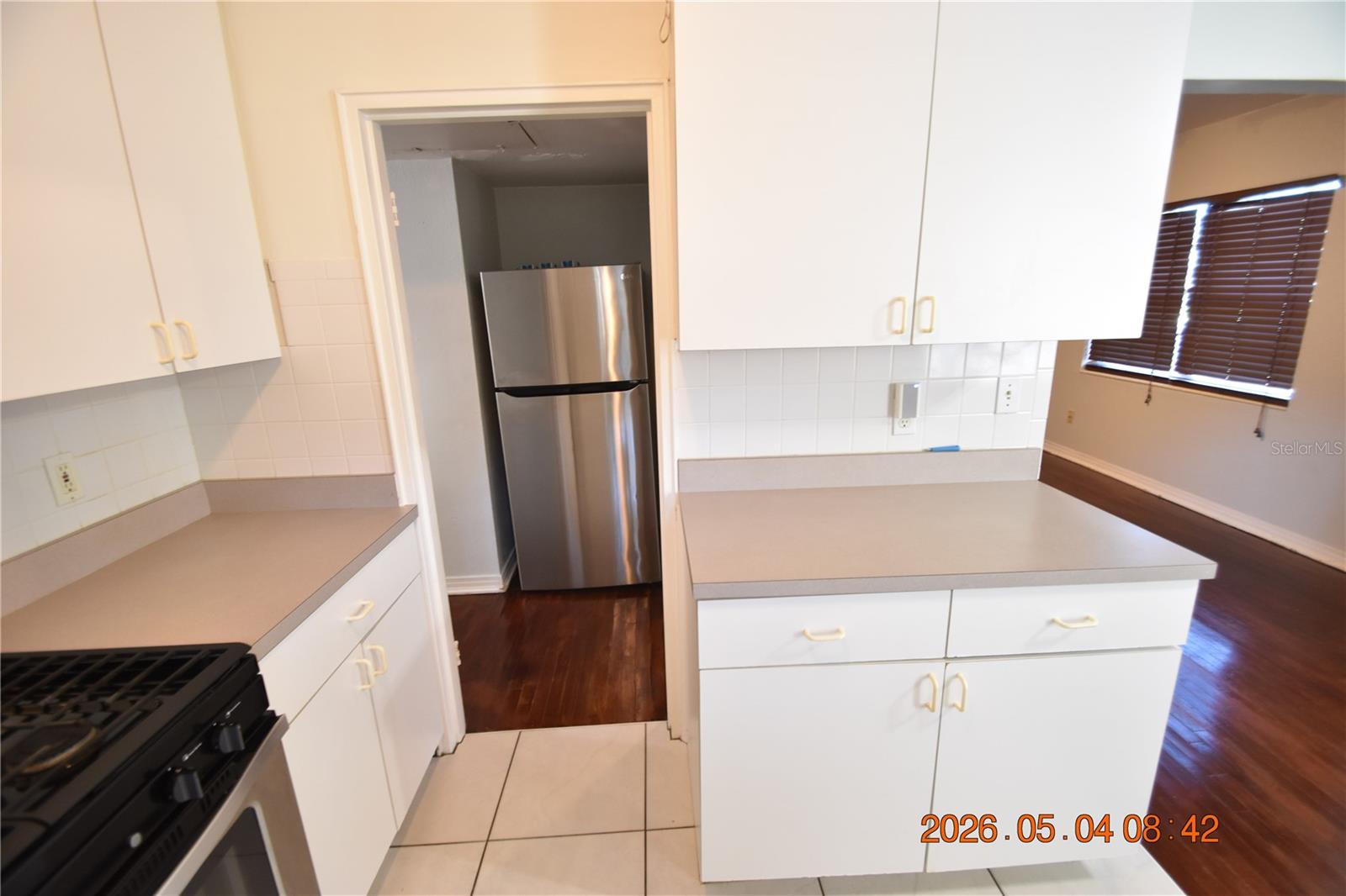 BAYHILL ESTATES - Residential Lease