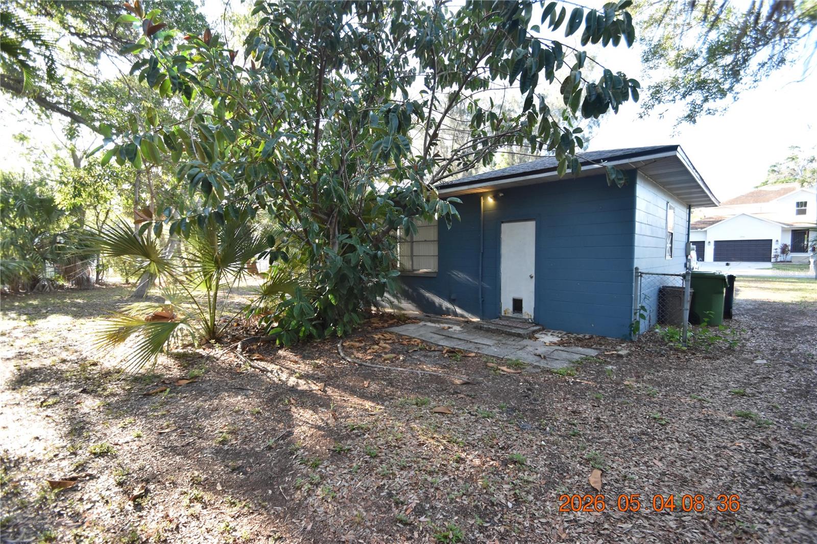 BAYHILL ESTATES - Residential Lease