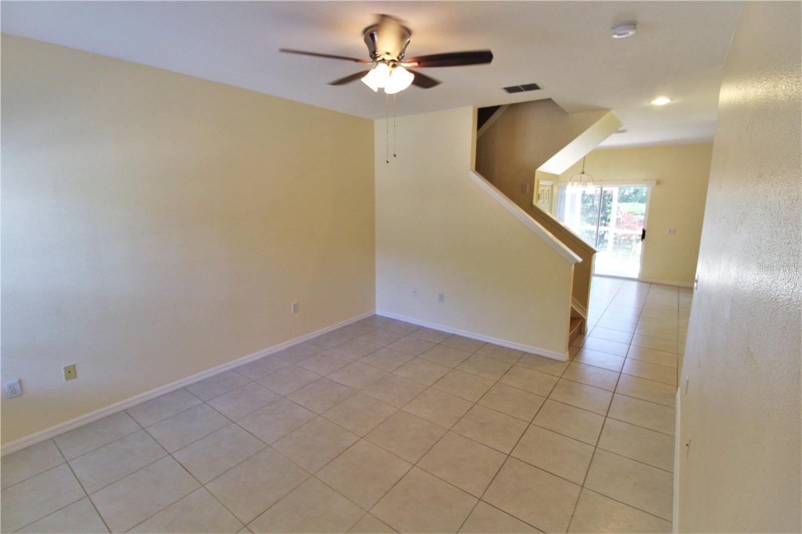 CAROLINA LANDINGS AT UNIVERSITY PLACE B - Residential Lease