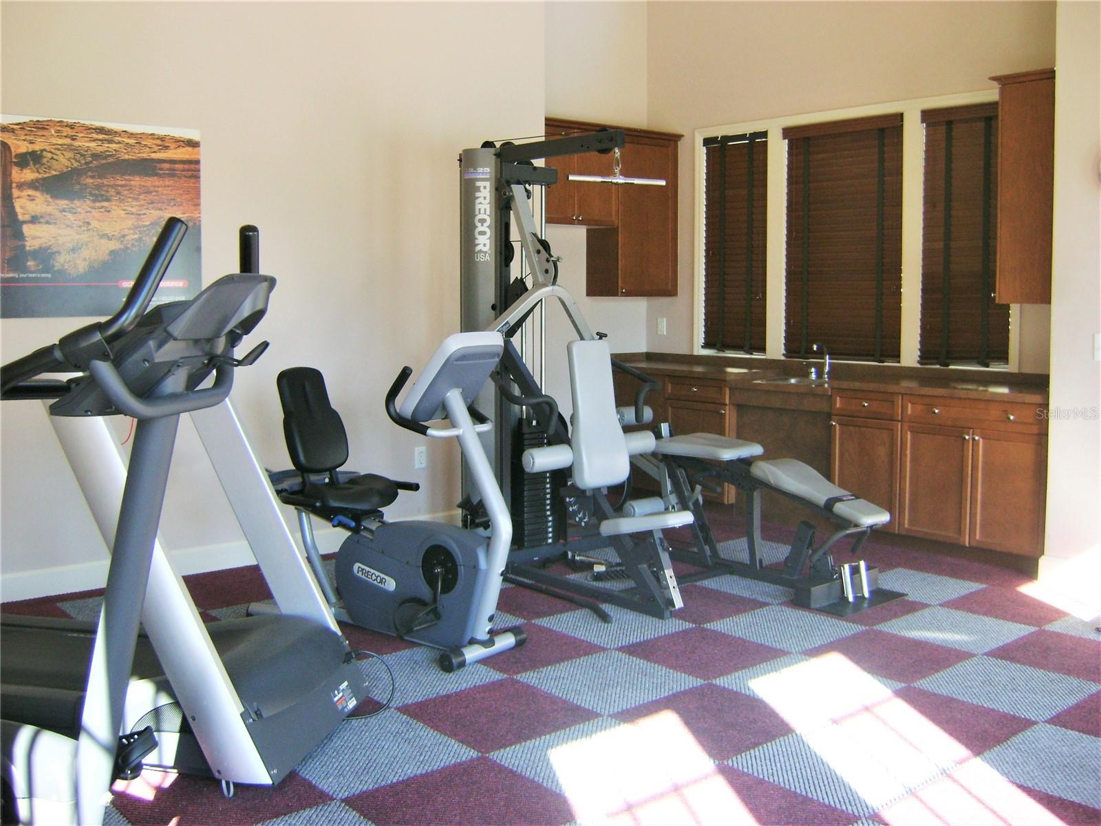 CAROLINA LANDINGS AT UNIVERSITY PLACE B - Residential Lease