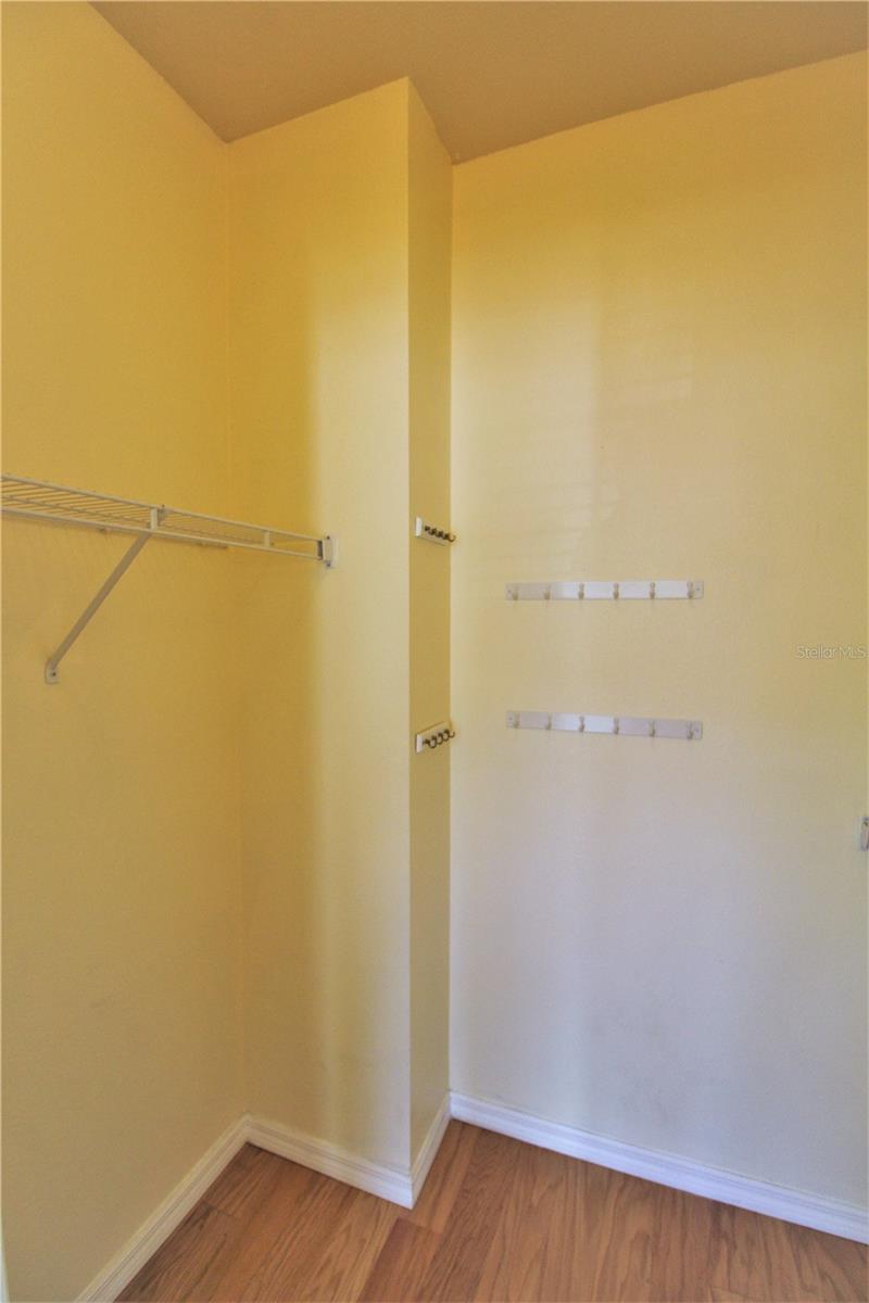 CAROLINA LANDINGS AT UNIVERSITY PLACE B - Residential Lease