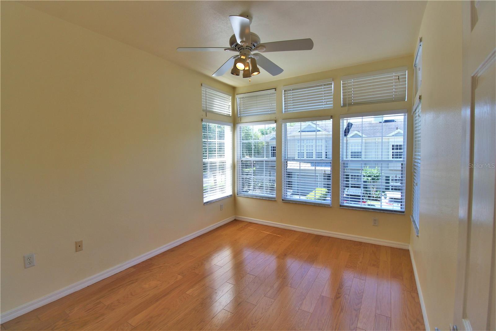 CAROLINA LANDINGS AT UNIVERSITY PLACE B - Residential Lease