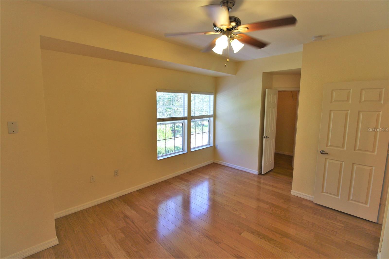 CAROLINA LANDINGS AT UNIVERSITY PLACE B - Residential Lease