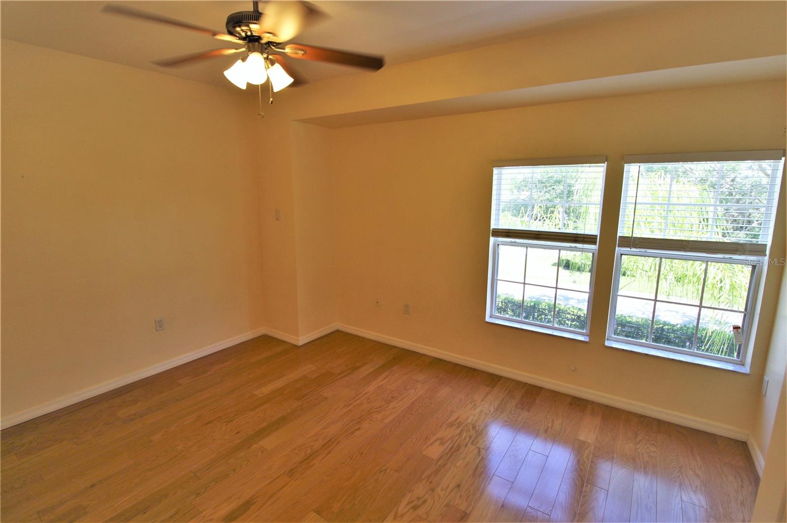 CAROLINA LANDINGS AT UNIVERSITY PLACE B - Residential Lease