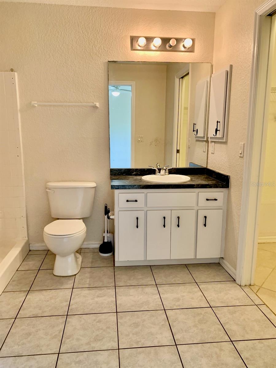 PORT CHARLOTTE SUB 05 - Residential Lease