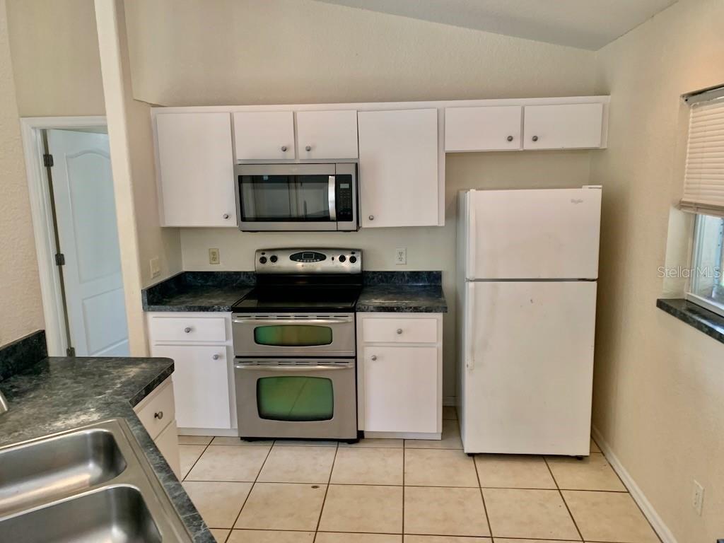 PORT CHARLOTTE SUB 05 - Residential Lease