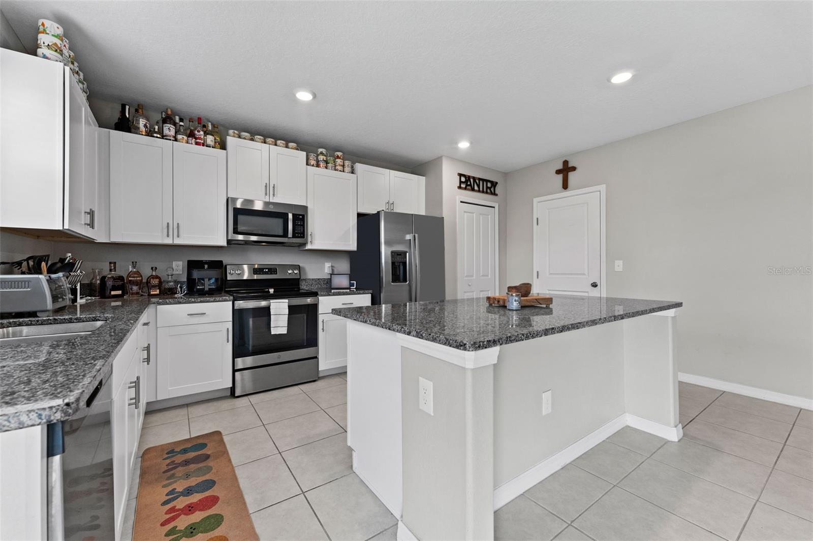 1454 TAHITIAN SUNRISE DRIVE