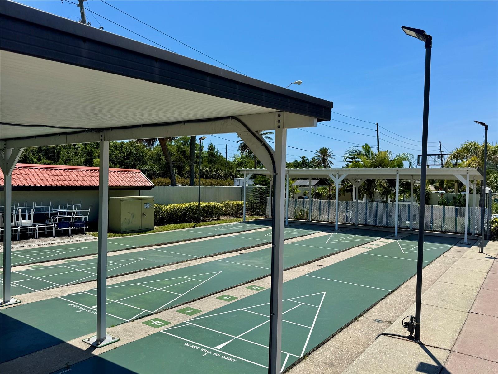 WILLOWBROOK CONDO - Residential Lease