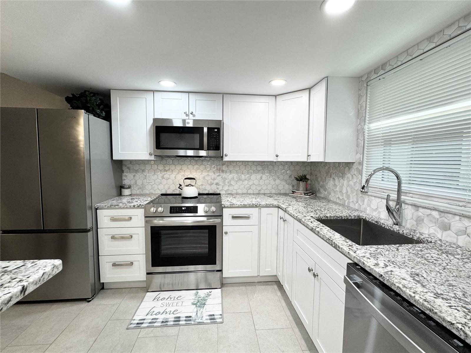 WILLOWBROOK CONDO - Residential Lease