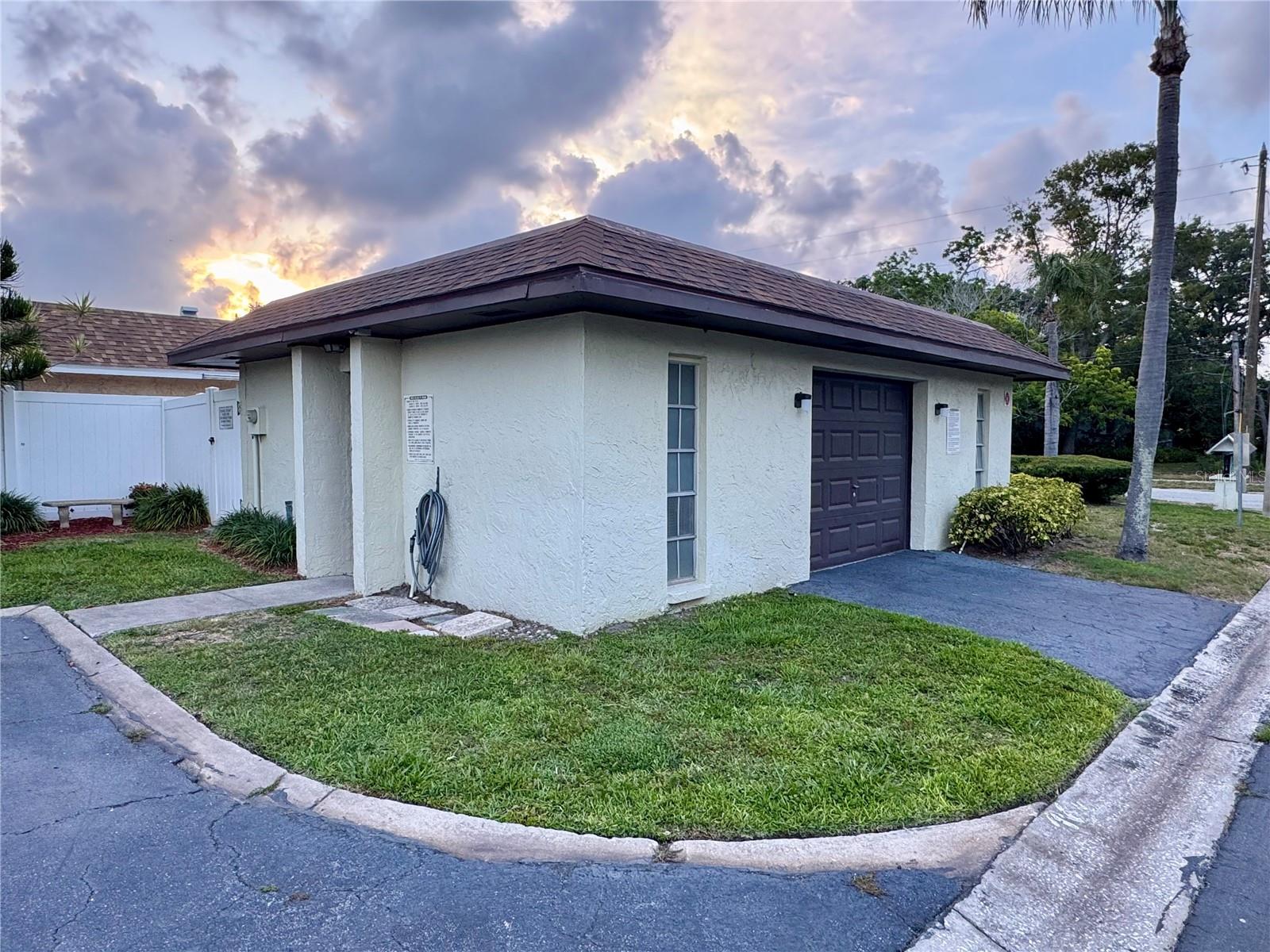 WILLOWBROOK CONDO - Residential Lease