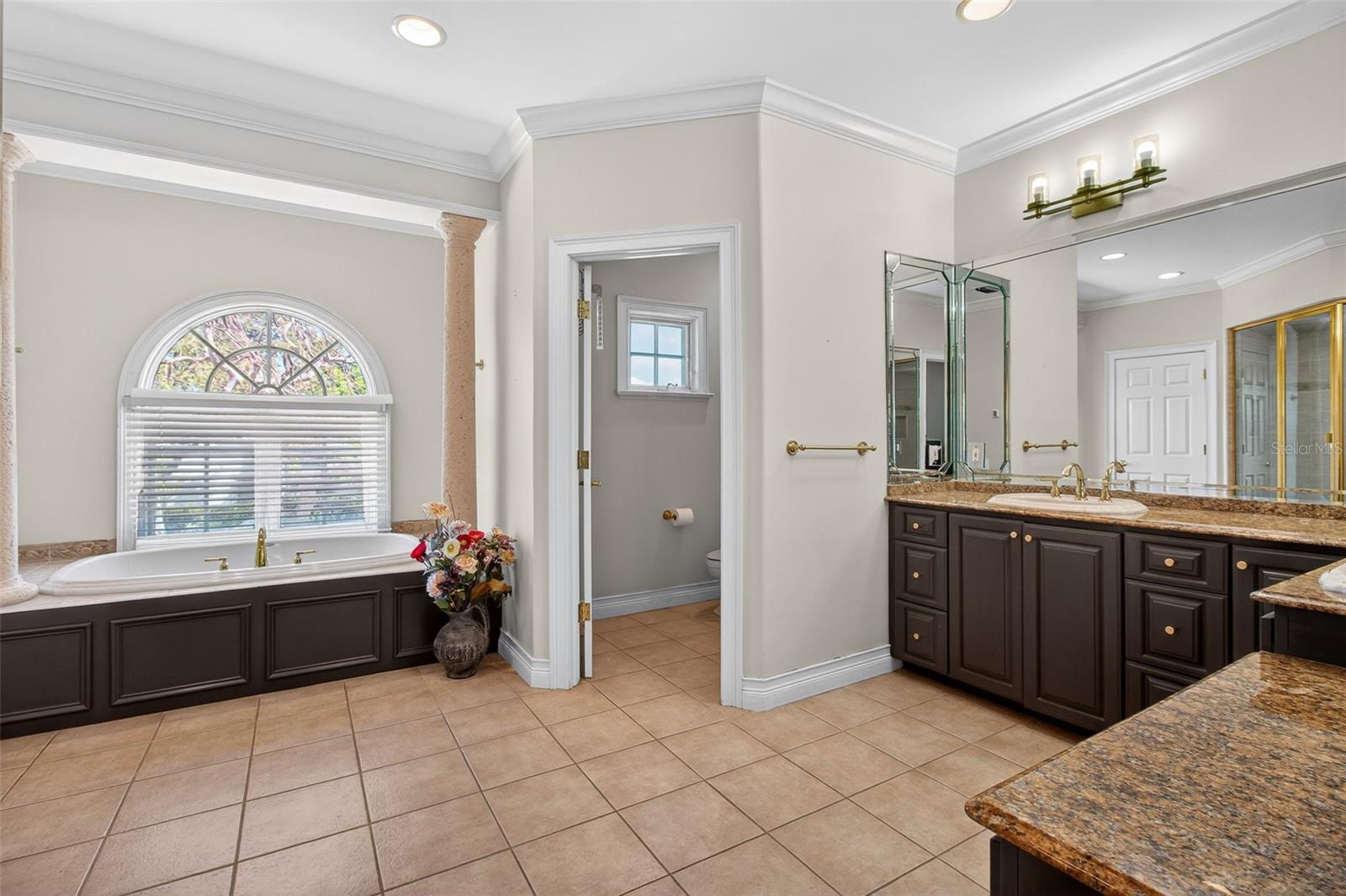 TORTUGA CIRCLE REP - Residential