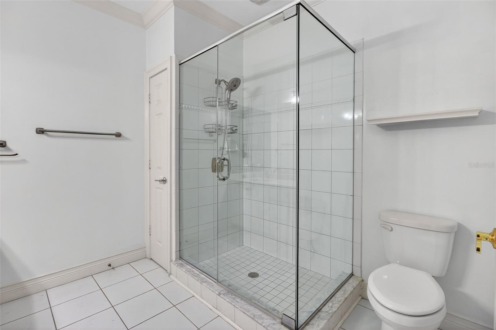 TORTUGA CIRCLE REP - Residential