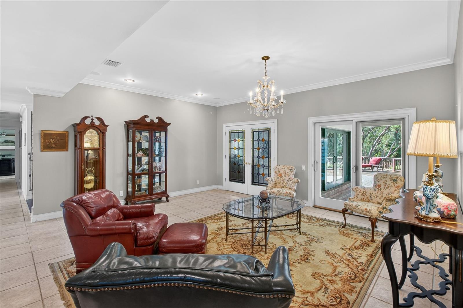 TORTUGA CIRCLE REP - Residential