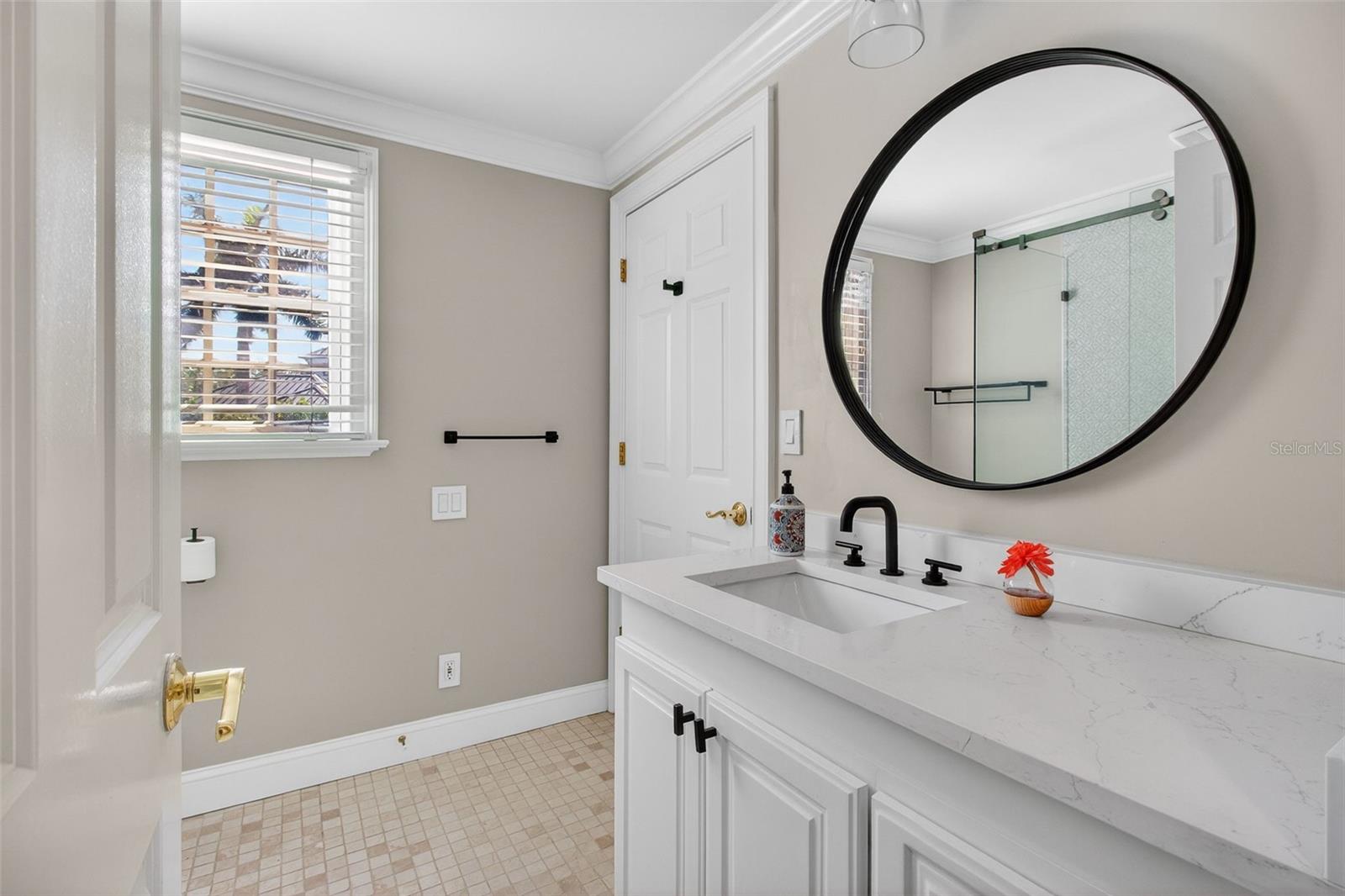 TORTUGA CIRCLE REP - Residential