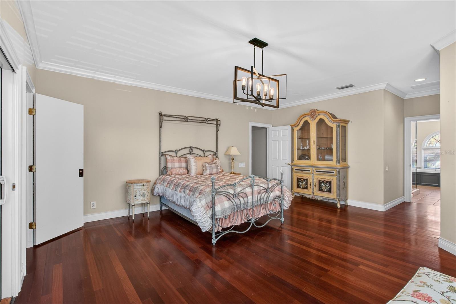 TORTUGA CIRCLE REP - Residential