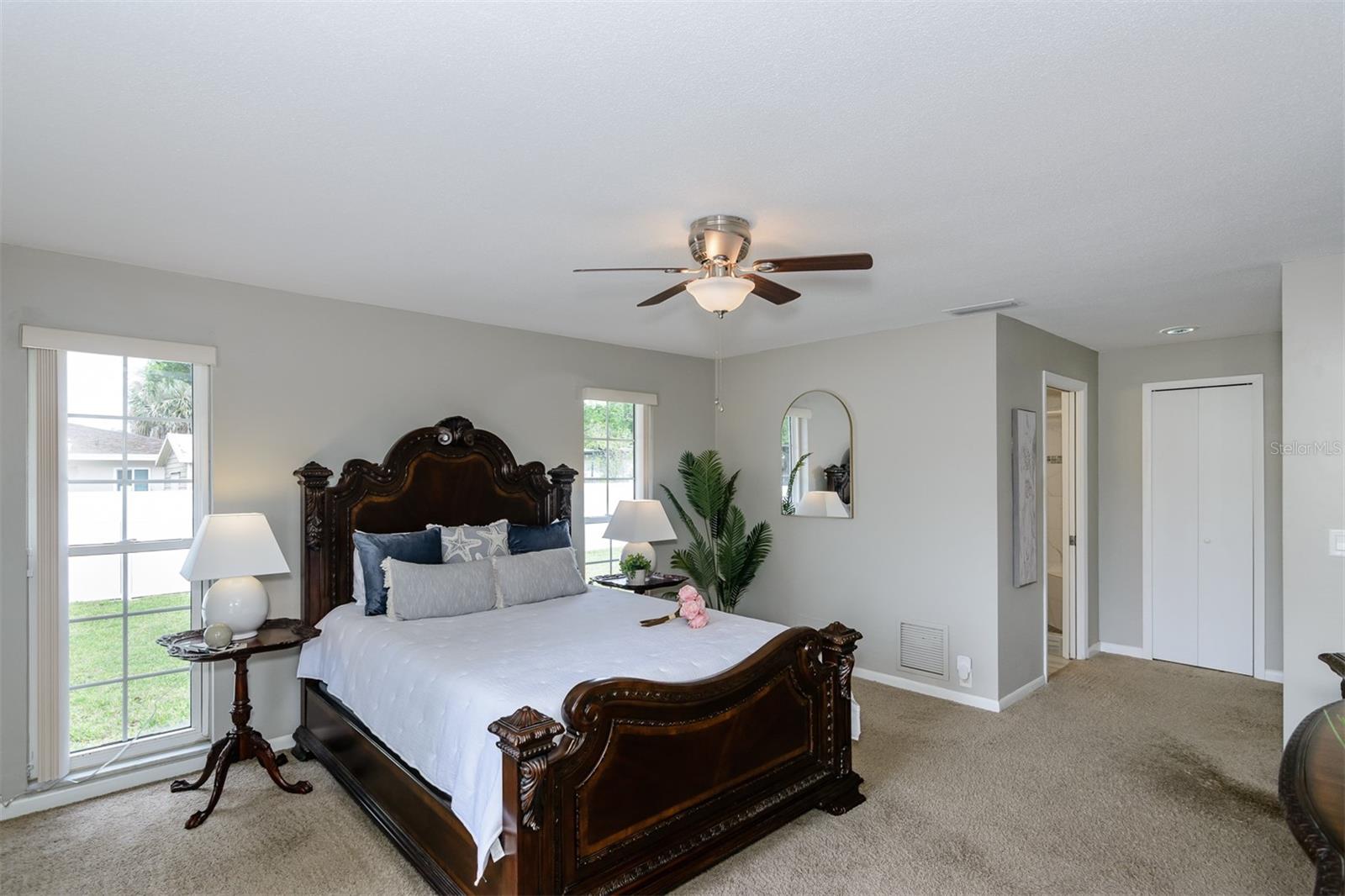 FAIRWAY MANOR - Residential