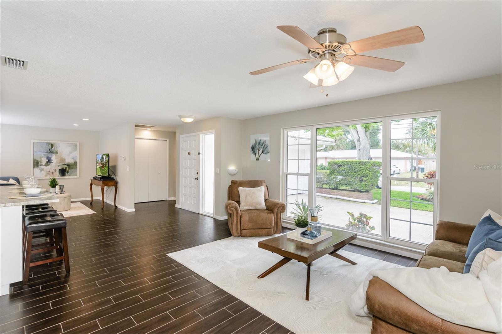 FAIRWAY MANOR - Residential