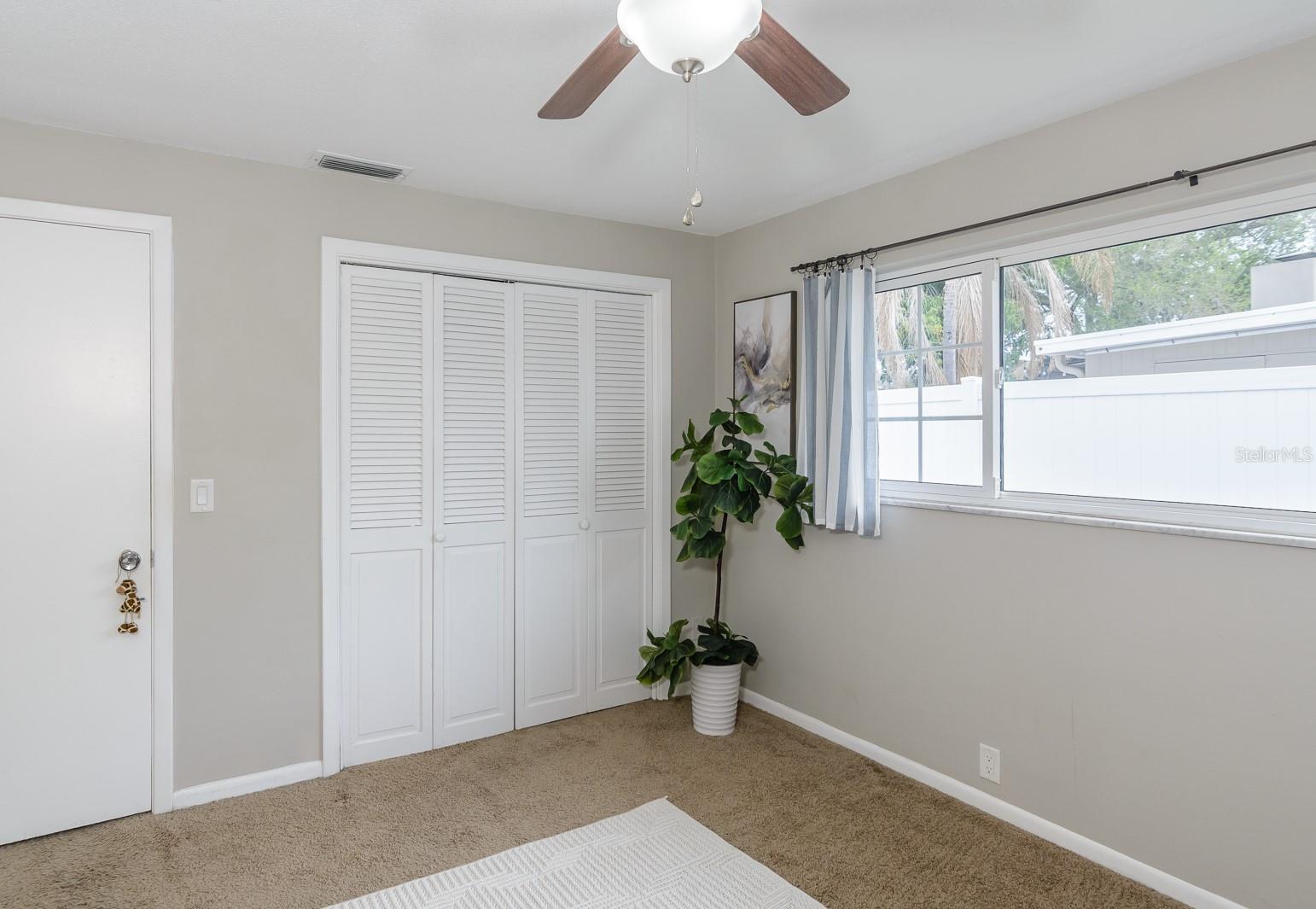 FAIRWAY MANOR - Residential