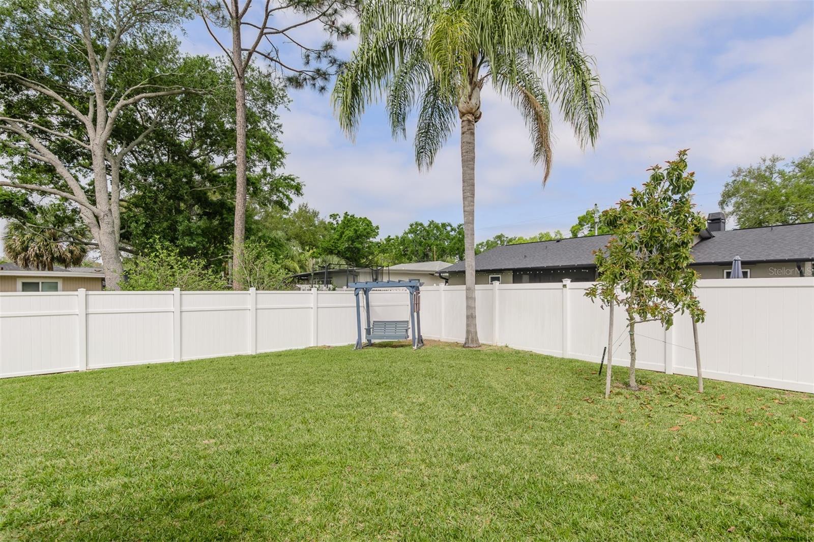 FAIRWAY MANOR - Residential