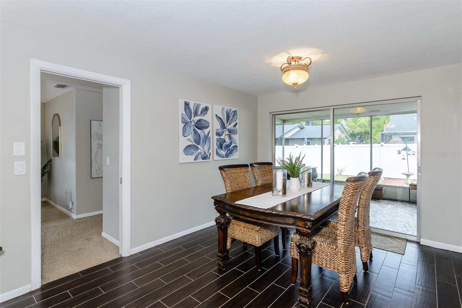 FAIRWAY MANOR - Residential