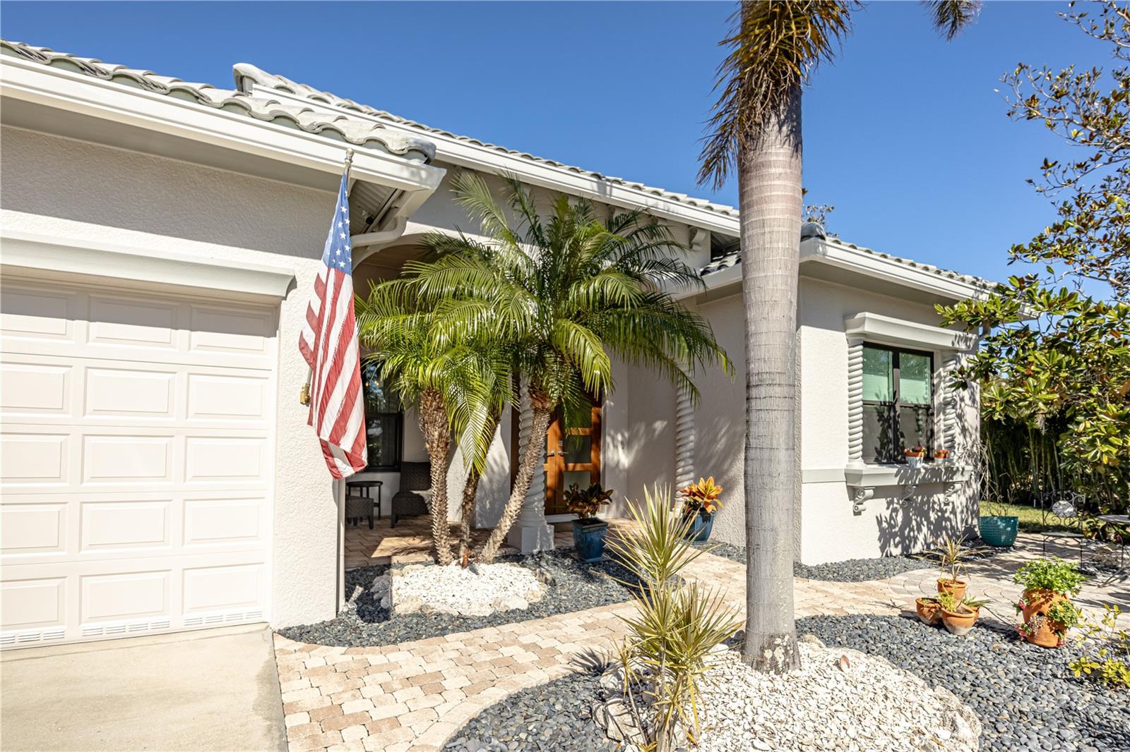 1929 24TH STREET CIRCLE W